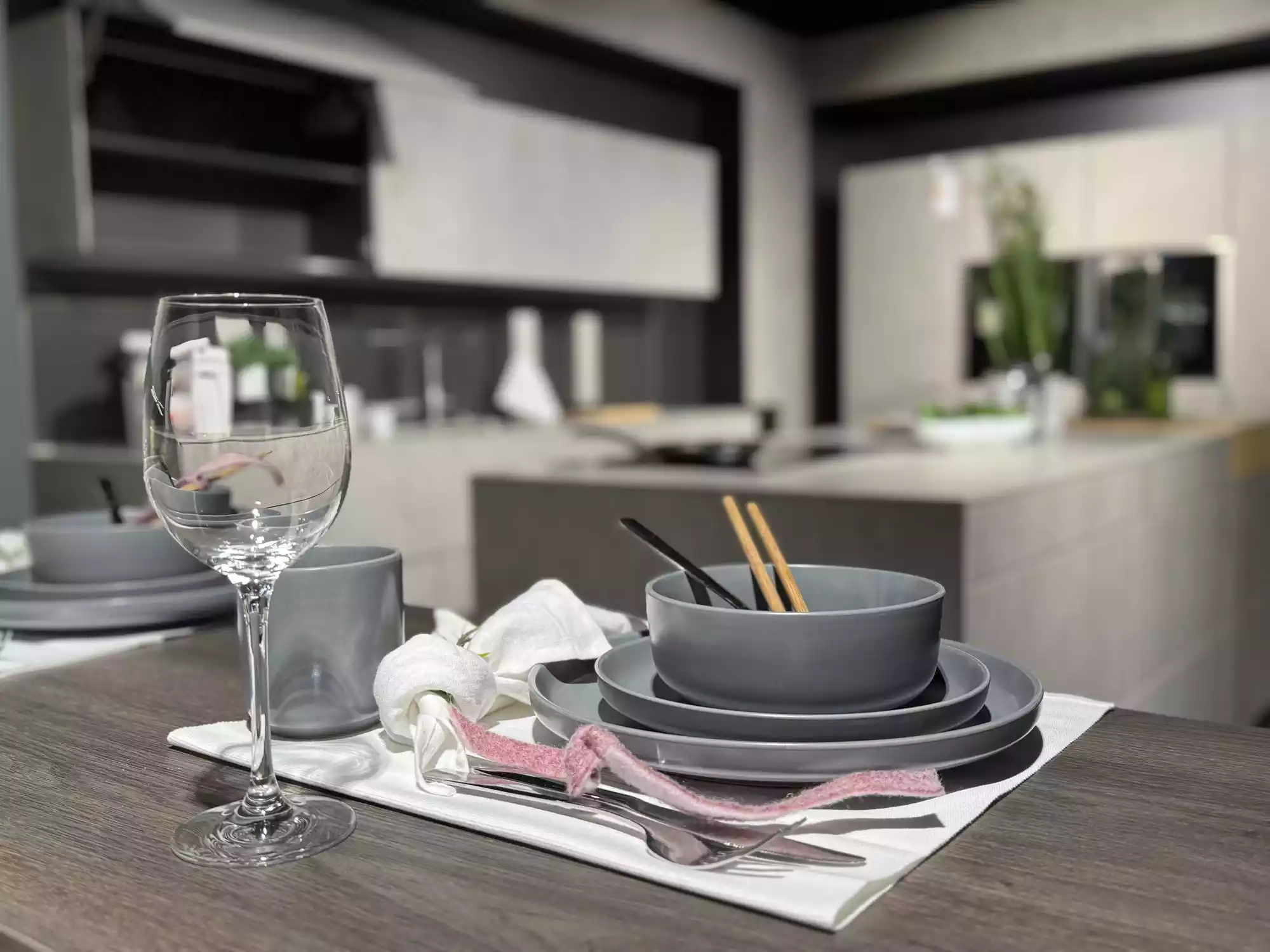 Crockery Set for Daily Use Dinning & Gifting